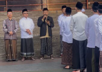 Ma’had Al Qalam MAN 2 Kota Malang Gelar Wisata Religi Waliyullah: Tingkatkan Spiritualitas Santri