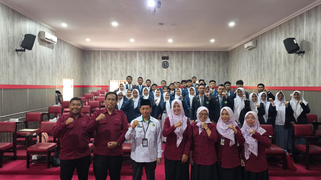 MAN 2 Kota Malang Terima Kunjungan Studi Tiru SMA Negeri 2 Sidoarjo ...